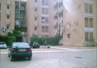 Poor quality of outdoor communal spaces.