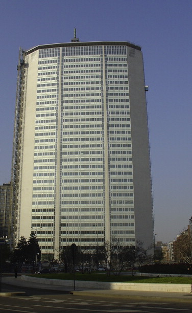 Skyscraper after the restoration works.