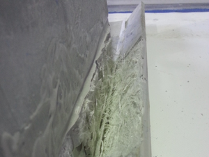 Adherencia entre materiales y pruebas de carga de los perfiles FRP pegados