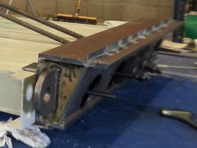 Apoyos de acero para los extremos de viga