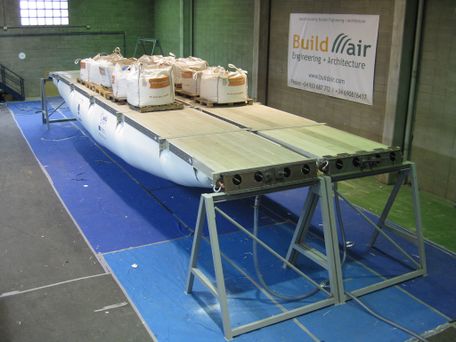 Prototipo final del puente con las dos vigas juntas