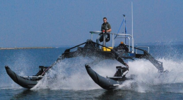 Spray generated by the WAM-V hull at 21 knots